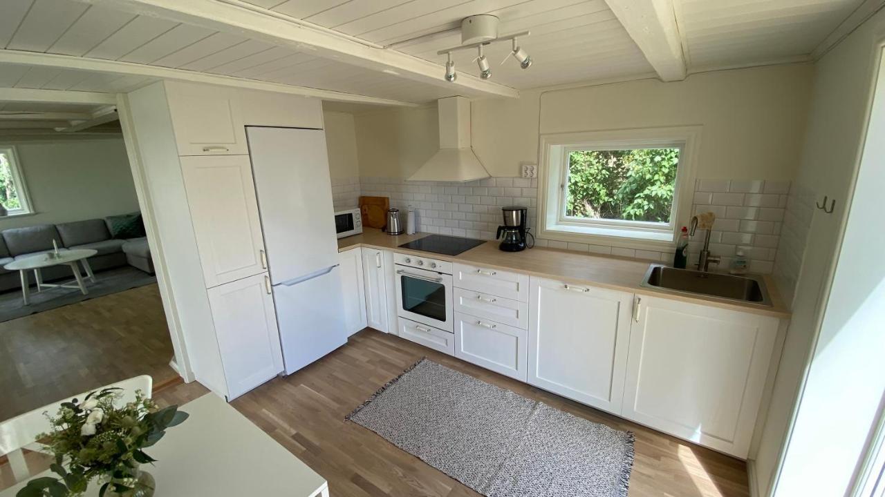 Charming Cottage: Dog-Friendly Nature Retreat with Golf Nearby Kalmar Exterior photo