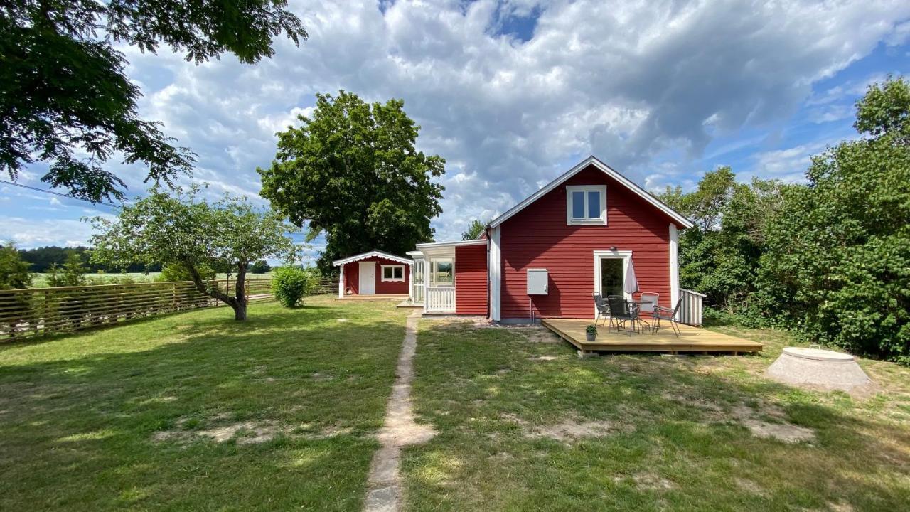 Charming Cottage: Dog-Friendly Nature Retreat with Golf Nearby Kalmar Exterior photo